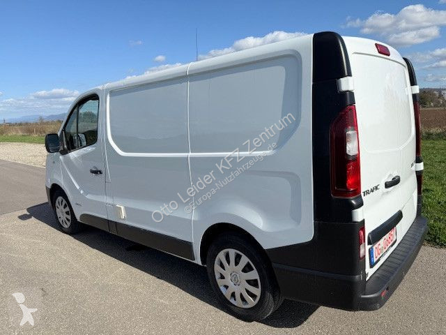 Renault TRAFIC Transporter