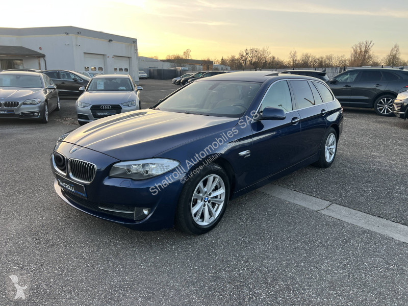 Samochód dostawczy BMW Touring V (F11) 525dA...