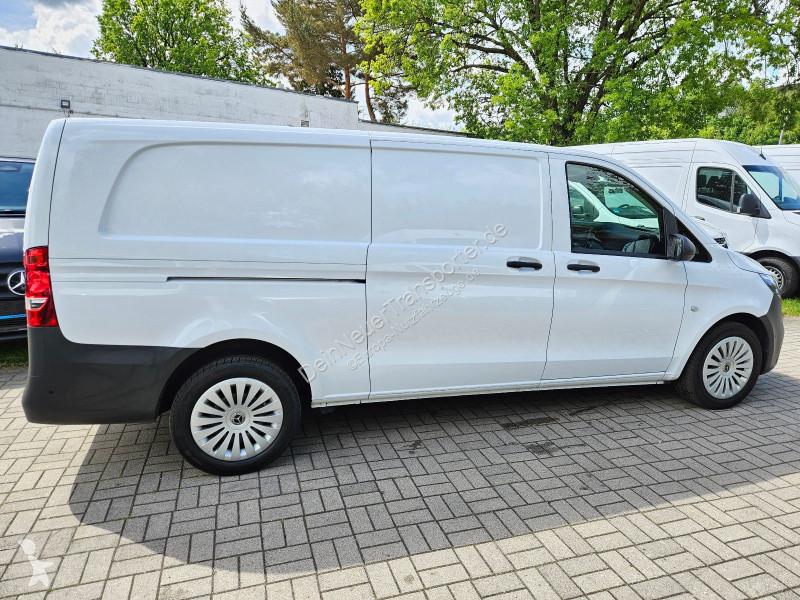 عربة نفعية Mercedes Vito...