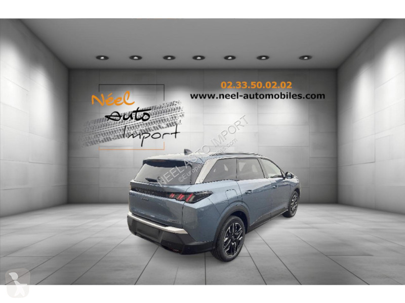 Véhicule utilitaire Peugeot 5008 1.2 i Hybrid...