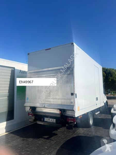 Furgoneta Iveco 35C15 paquetero