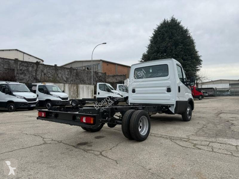 Véhicule utilitaire Iveco