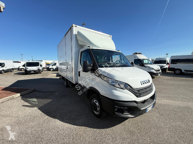 Furgoneta Iveco DAILY 35C14H BOX+ SPONDA +...
