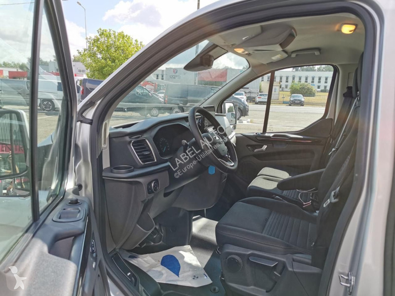 Véhicule utilitaire Ford