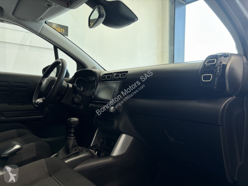 عربة نفعية Citroën C3 PureTech 110 S&S BVM6 Shine