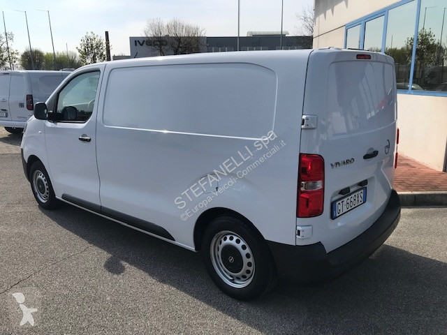 عربة نفعية Opel VIVARO 2.0 145 L2H1