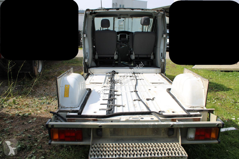 عربة نفعية Renault TRAFIC 2.0 DCI 115 Fahrgestell