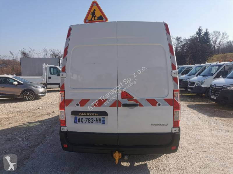 Samochód dostawczy Renault