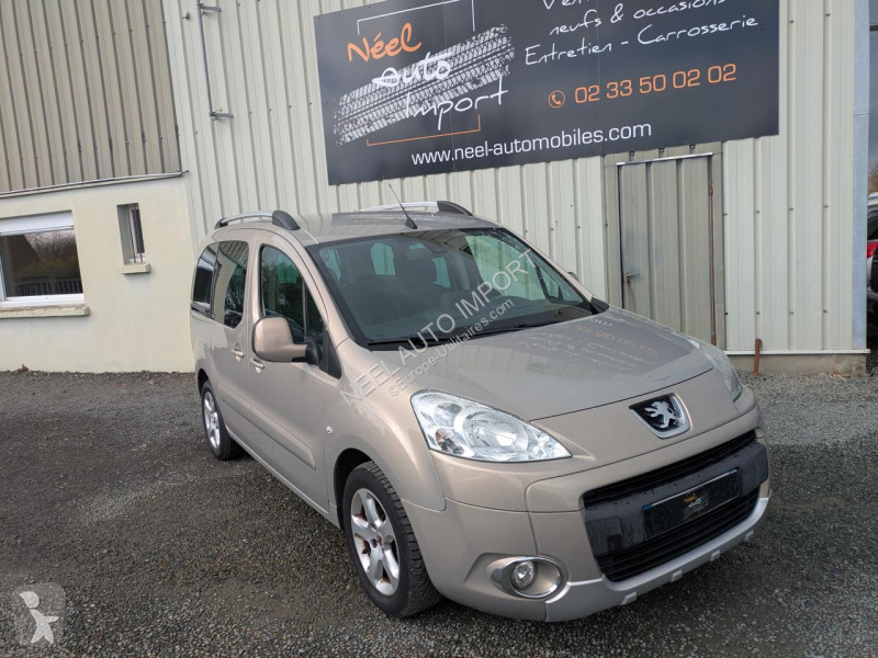 عربة نفعية Peugeot Partner tepee X-LINE 1.6 HDI...