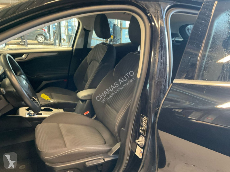 عربة نفعية Ford 1.5 EcoBlue 120 Titanium BVA8
