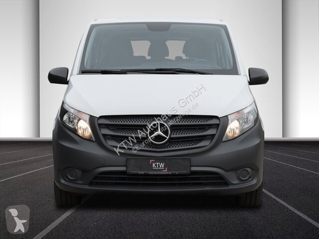 Véhicule utilitaire Mercedes Vito 114...