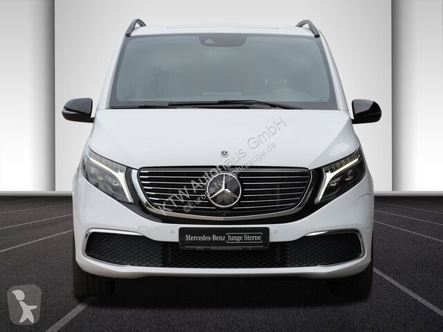 Véhicule utilitaire Mercedes EQV 300...