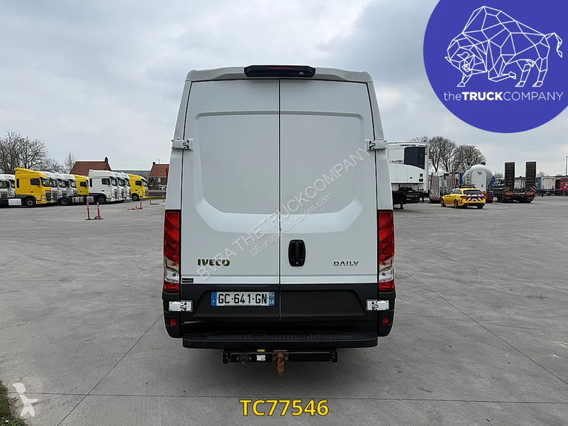 Nyttofordon Iveco 35S18V12