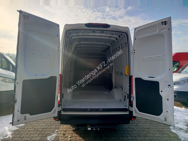 Furgoneta Iveco