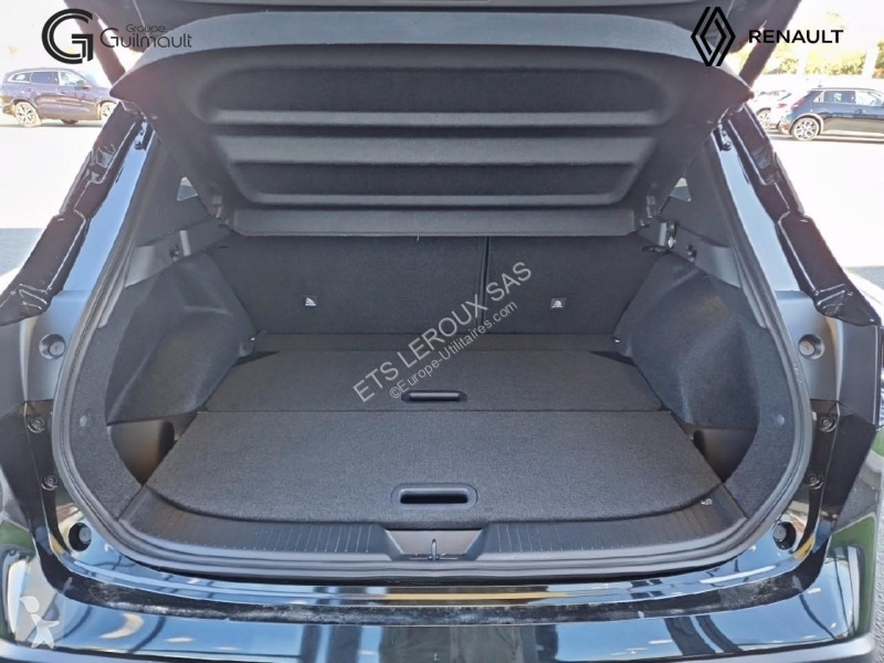 عربة نفعية Nissan QASHQAI