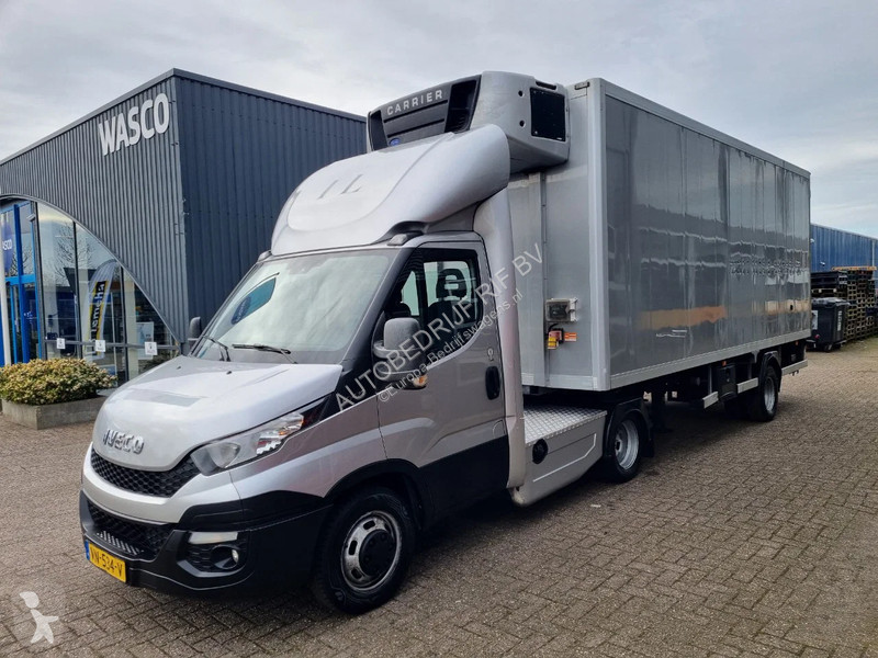 Samochód dostawczy Iveco 40C17 B/E 10T...