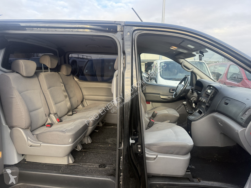 عربة نفعية Hyundai H1 VAN