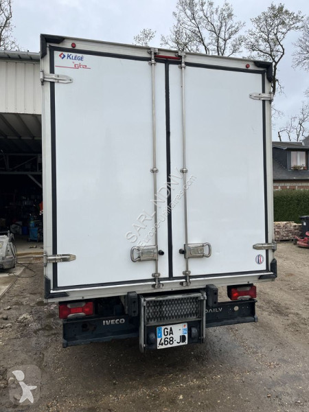 عربة نفعية Iveco 35c14