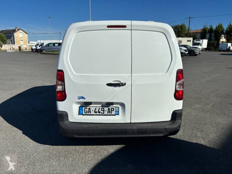 عربة نفعية Opel