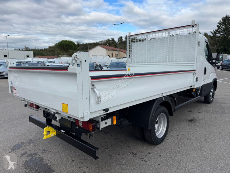Véhicule utilitaire Iveco 35C16 160CV 3L ACIER...