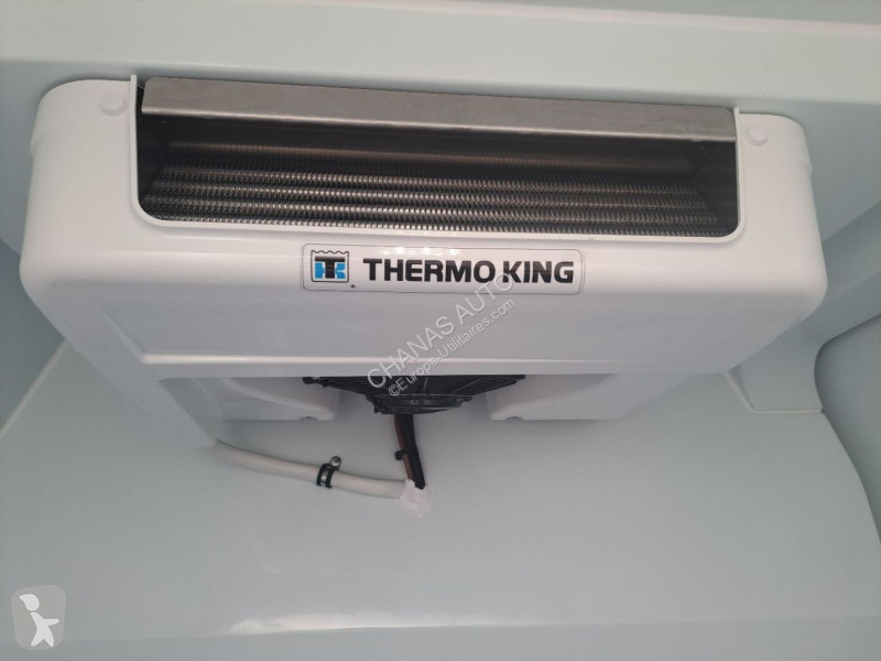 Renault L1 100 CV GROUPE THERMOKING CELLULE...