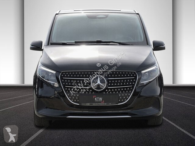 Коммерческий автомобиль Mercedes V 300...