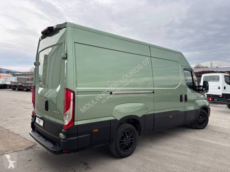Véhicule utilitaire Iveco