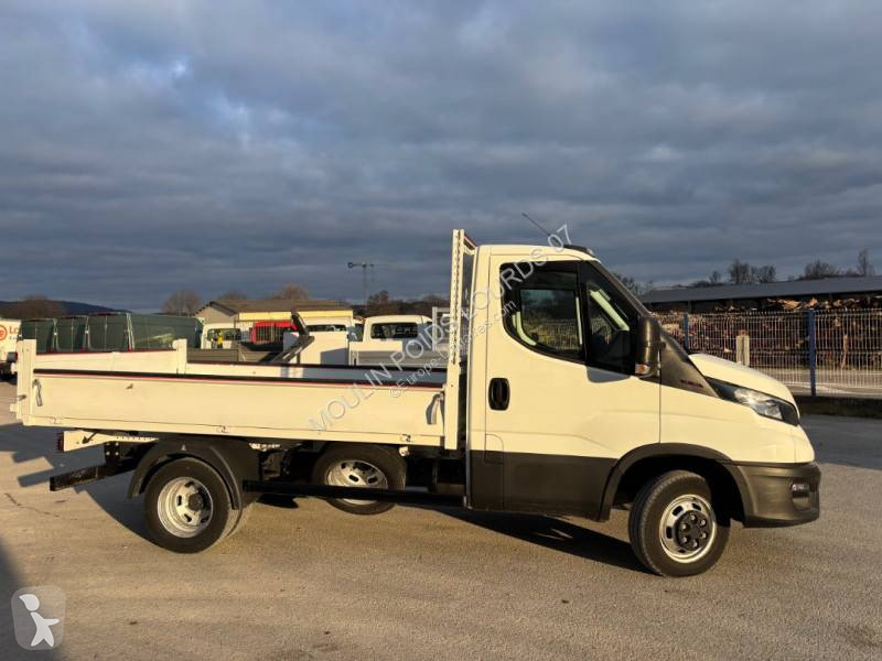 Furgoneta Iveco