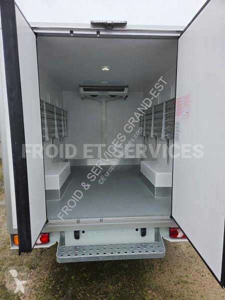 عربة نفعية Renault Plancher Cabine L2H1 2.0l...