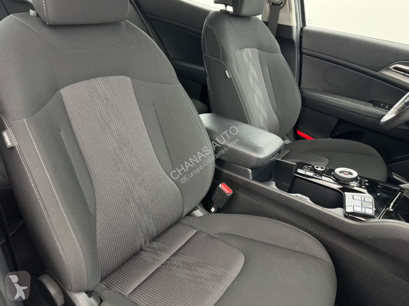 Samochód dostawczy KIA 1.6 CRDi 136 MHEV Active...