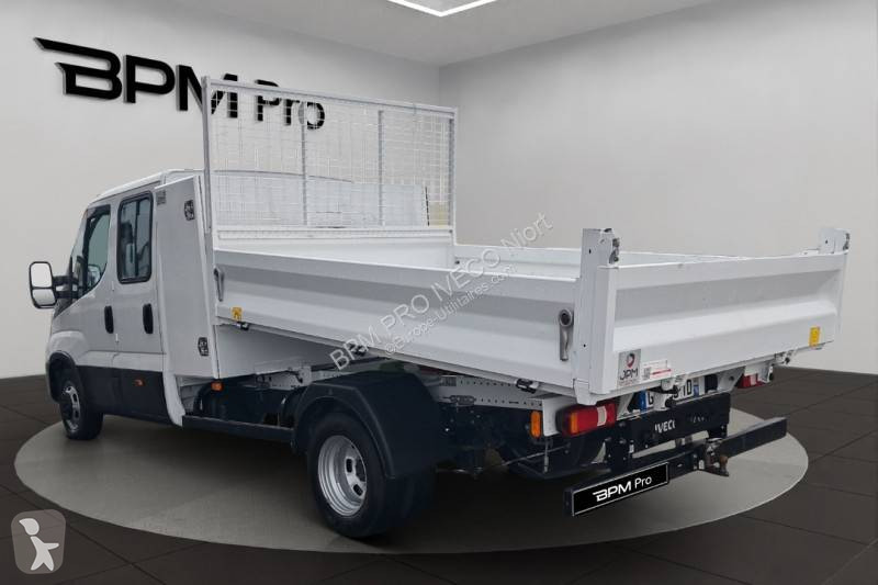 عربة نفعية Iveco