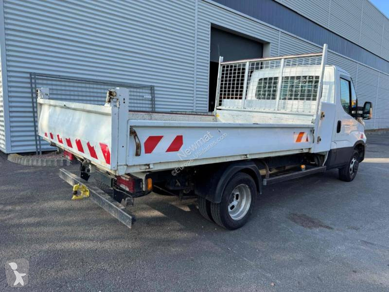 Véhicule utilitaire Iveco