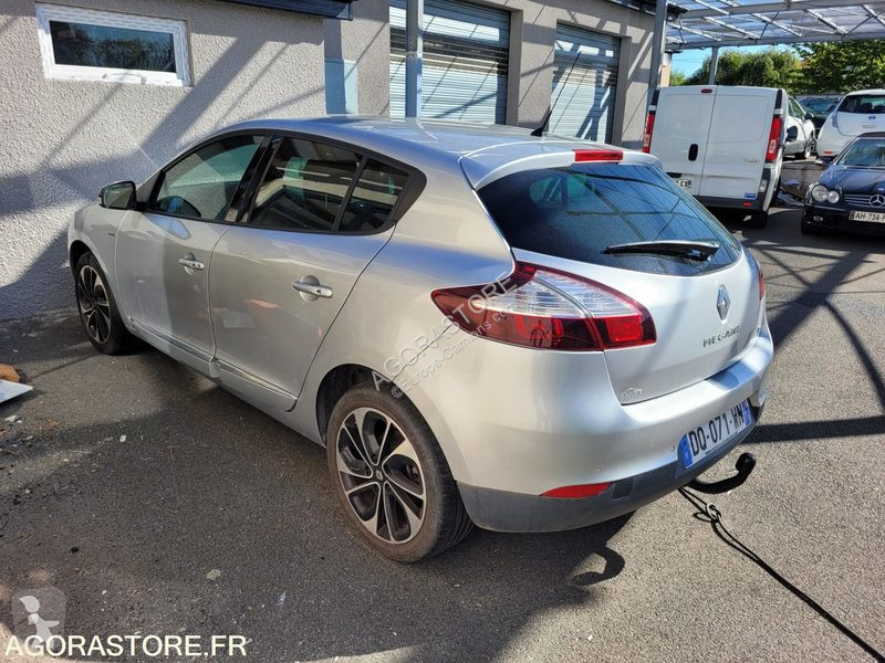 عربة نفعية Renault MEGANE