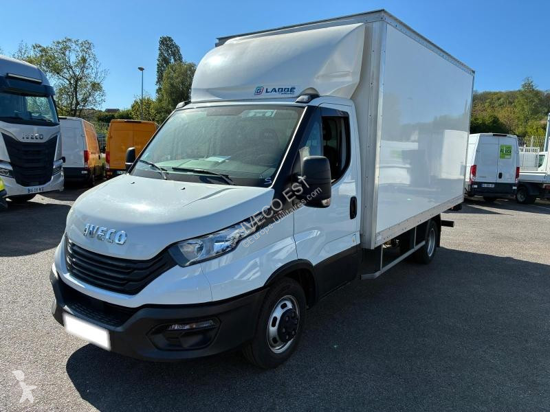 Véhicule utilitaire Iveco CCb 35C16 Moteur 3L00...