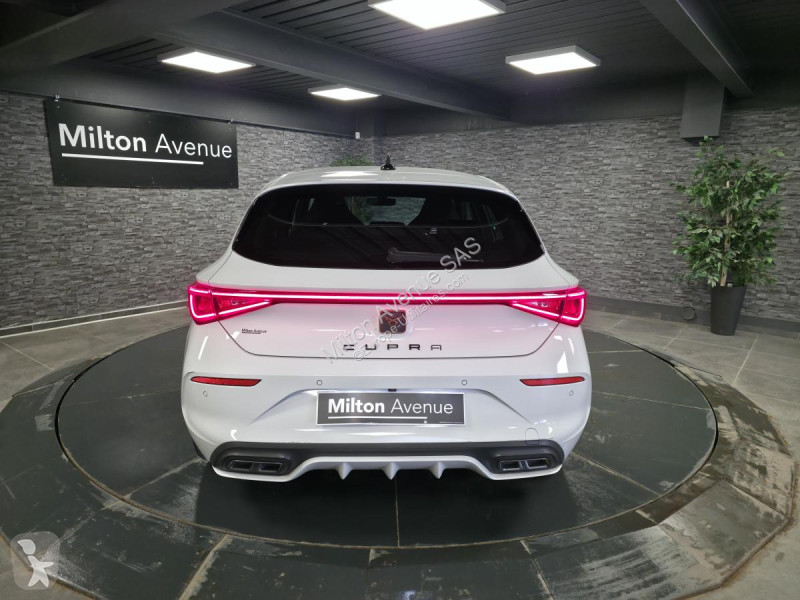 Véhicule utilitaire Cupra Leon 1.5e TSI - 150 -...