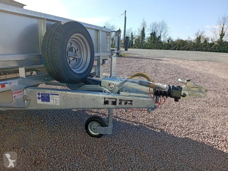 Veicolo commerciale   LM126