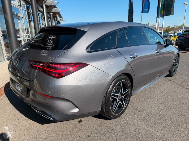 عربة نفعية Mercedes 180 Shooting Brake...