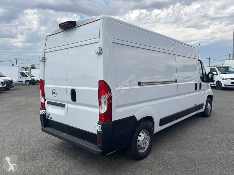 Véhicule utilitaire Opel