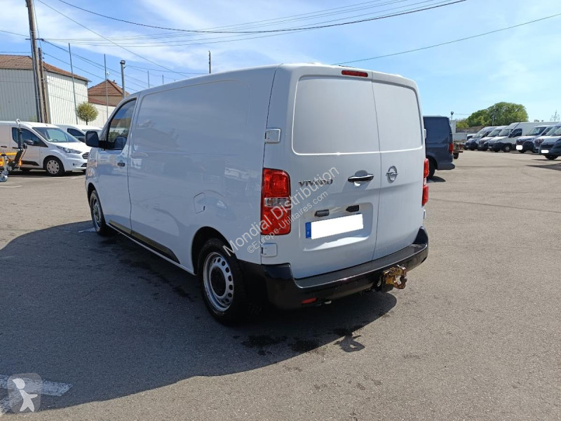 Véhicule utilitaire Opel M bhdi 145 EAT8