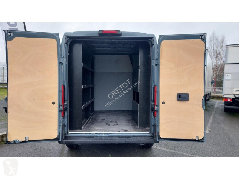 Véhicule utilitaire Fiat DUCATO Power180