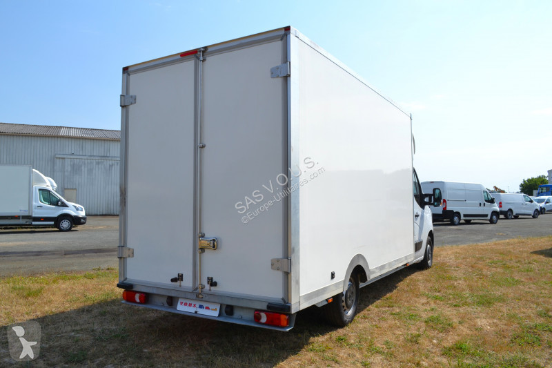 Véhicule utilitaire Renault RENAULT MASTER III...