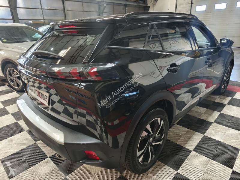 عربة نفعية Peugeot