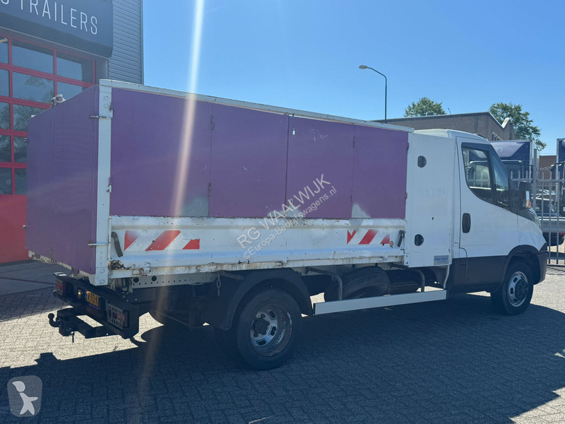 عربة نفعية Iveco 35C16