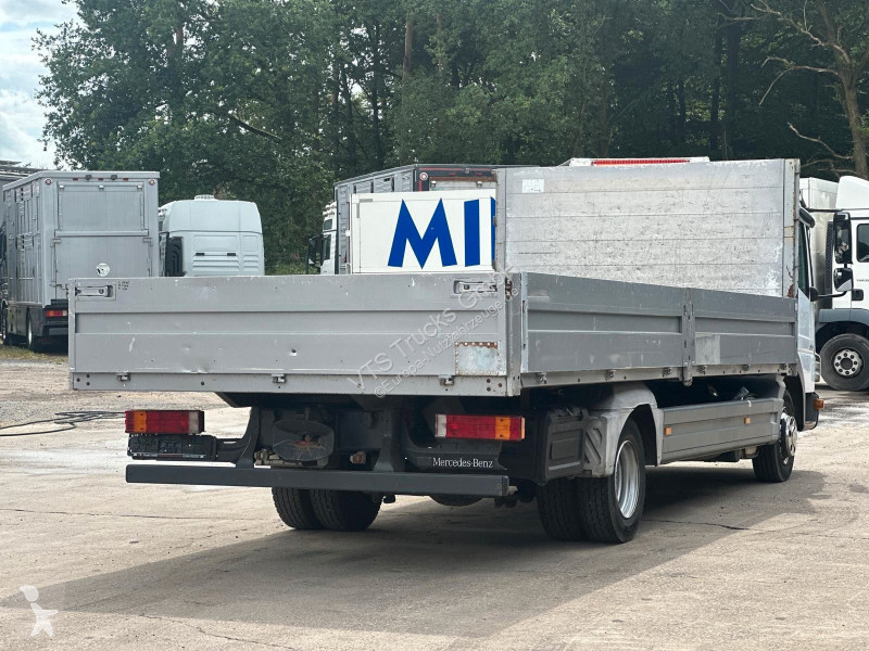 Veicolo commerciale Mercedes 816 4x2 Pritsche...