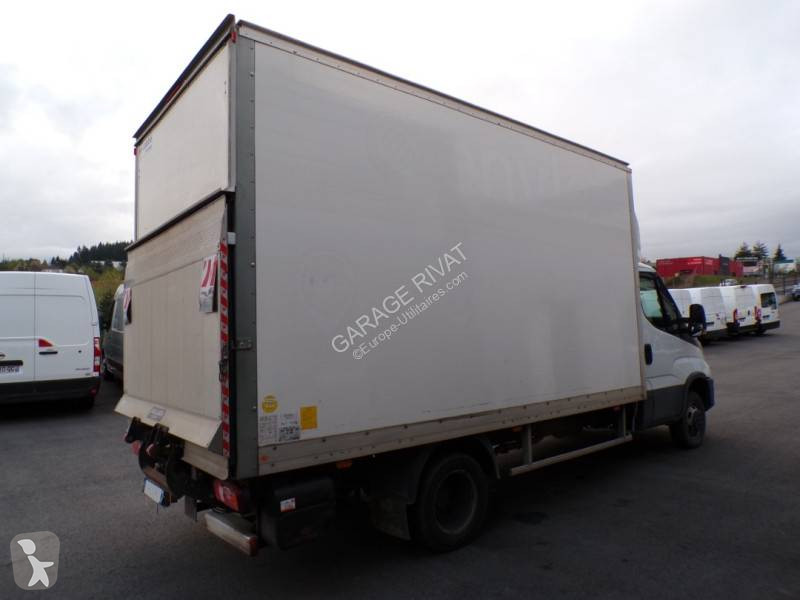 Furgoneta Iveco