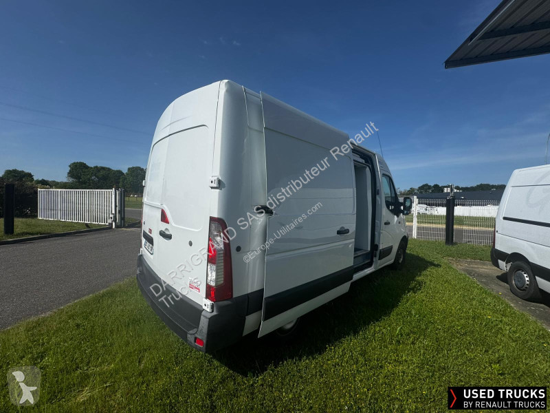 Samochód dostawczy Renault