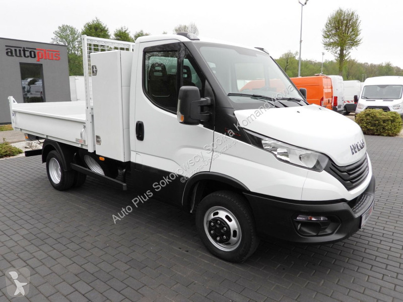 Samochód dostawczy Iveco 35C16 DAILY