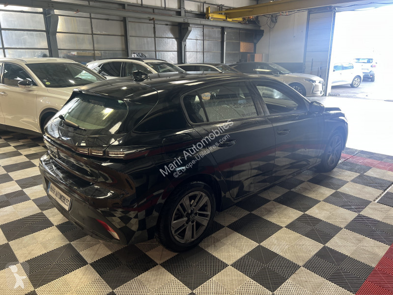 عربة نفعية Peugeot 308