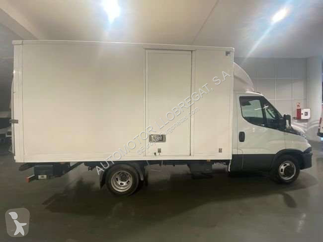 Furgoneta Iveco