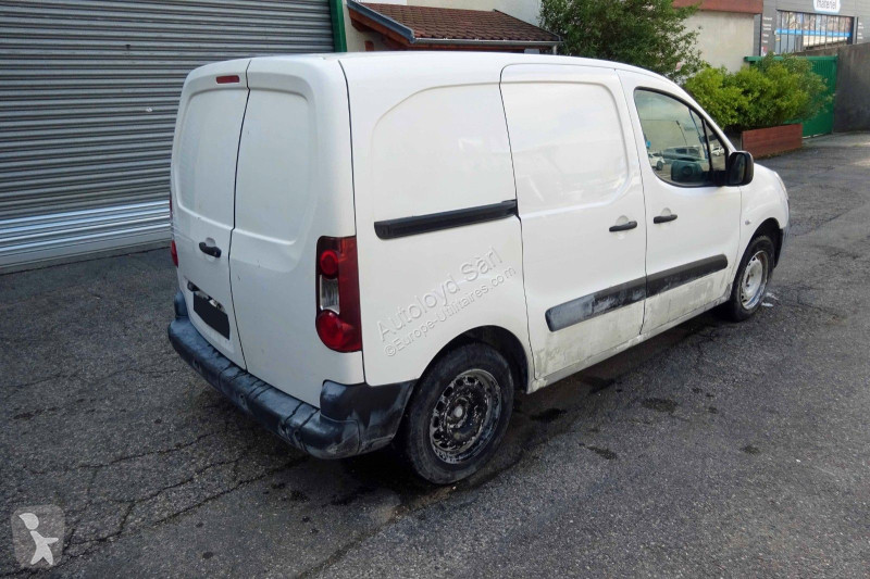 Véhicule utilitaire Peugeot PARTNER 1,6 HDI 100